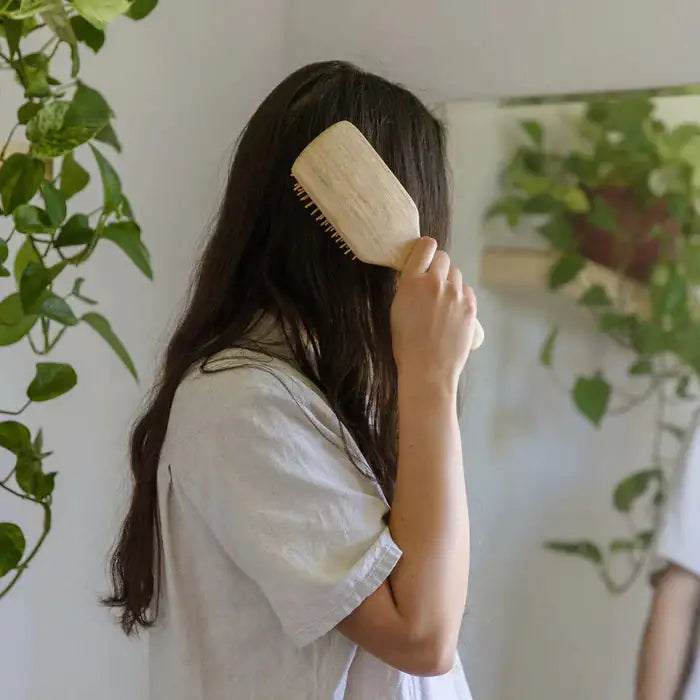 Brosse à cheveux en bambou pur